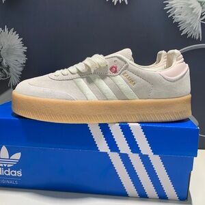 Adidas Women's Off-White and Pink Sneakers